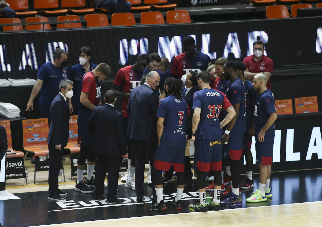 Fotos: Las mejores imágenes del Valencia - Baskonia