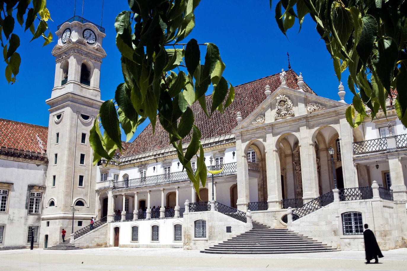 5.- UNIVERSIDAD DE COÍMBRA (PORTUGAL)