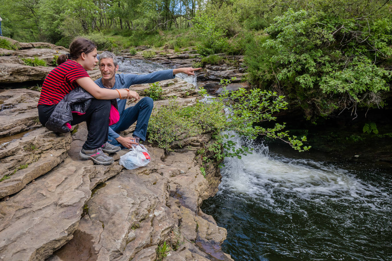 Fotos: Los Parques Naturales de Álava recuperan las rutas guiadas