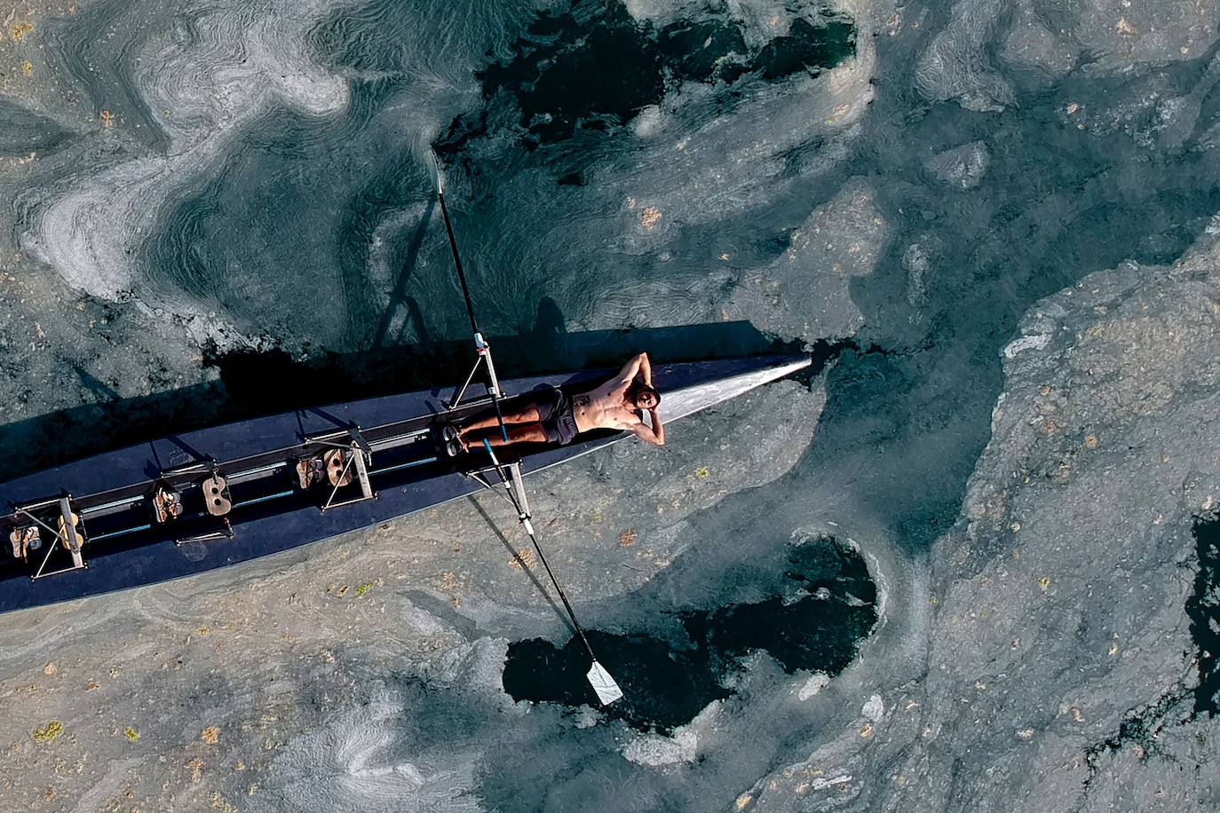 Fotos: El &#039;moco marino&#039; invade las costas de Estambul