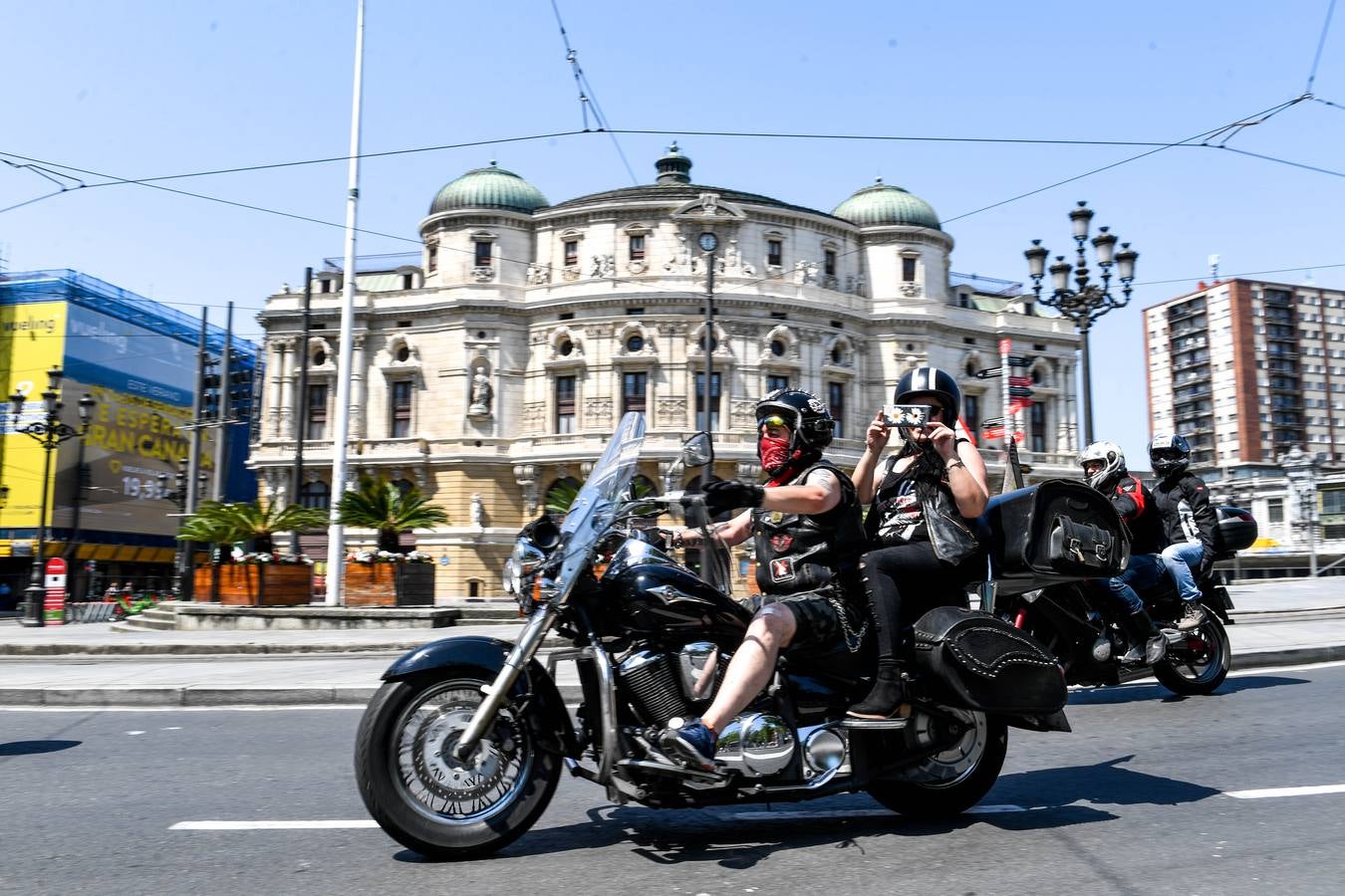 Fotos: Cientos de moteros toman Bilbao para reclamar mayor seguridad vial