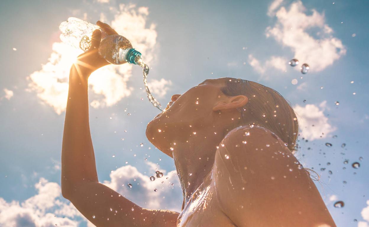 Agua, el mejor refresco