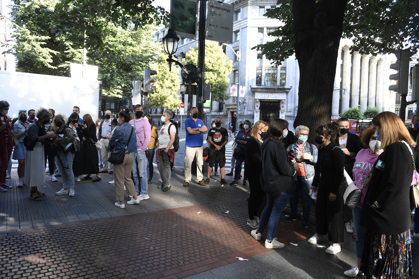 Fotos: Piquetes en el adelanto de las rebajas en Bilbao