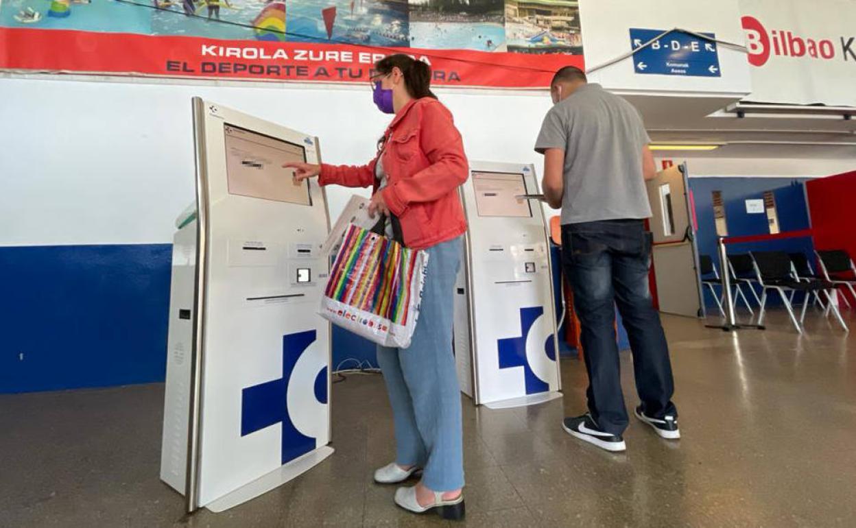 Pasaporte Covid Euskadi: Los vascos que no estén vacunados y no hayan pasado el Covid-19 podrán obtener el pasaporte de vacunación desde mañana