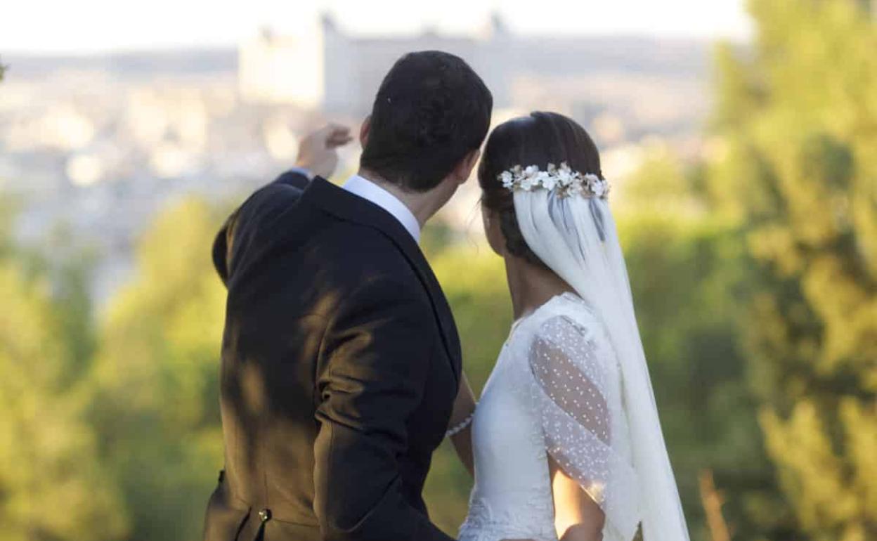 Una boda y cuatro funerales
