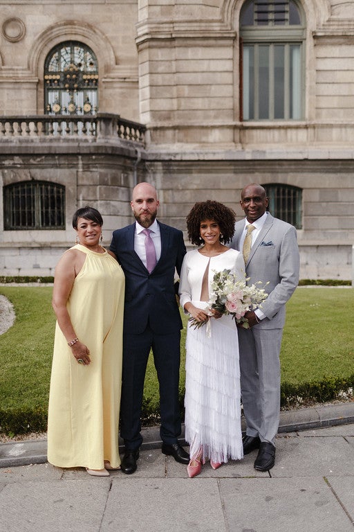 Fotos: La boda de Sonji e Iker en el Ayuntamiento de Bilbao