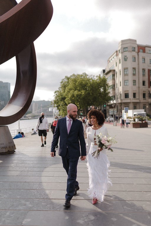 Fotos: La boda de Sonji e Iker en el Ayuntamiento de Bilbao