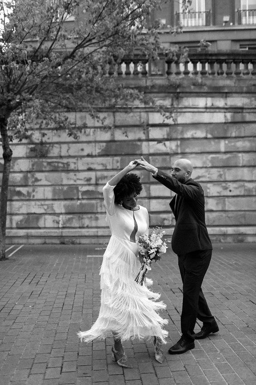 Fotos: La boda de Sonji e Iker en el Ayuntamiento de Bilbao