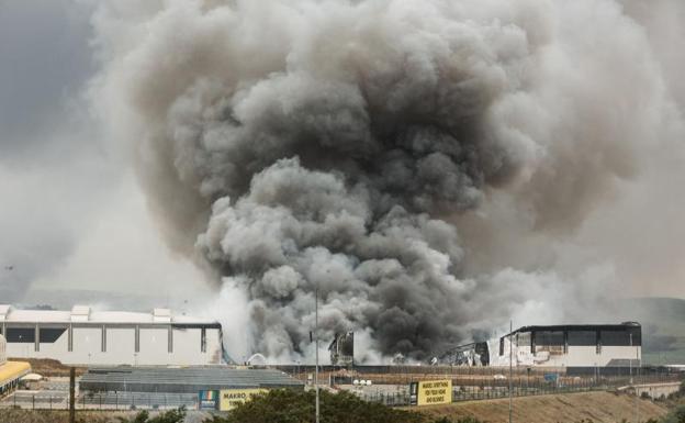 Incendio en Umhlanga, al norte de Durban