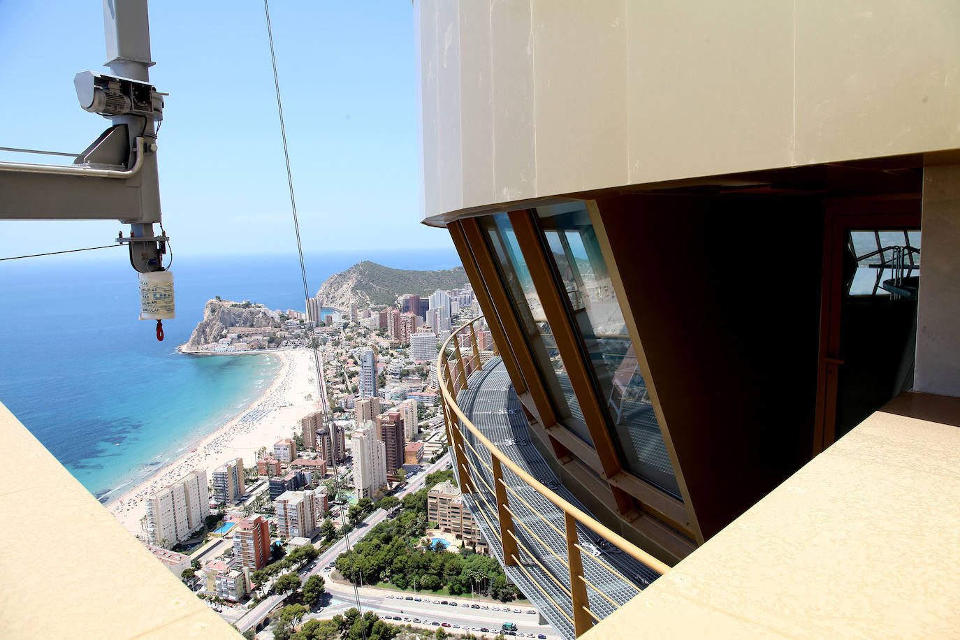 Fotos: Así es por dentro el edificio Intempo de Benidorm, el residencial más alto de Europa