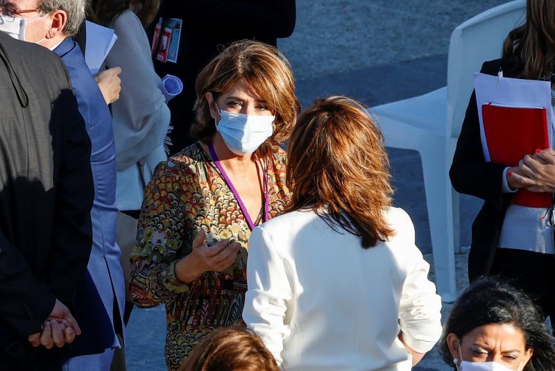 La fiscal general del Estado, Dolores Delgado, antes del inicio del acto de homenaje de estado