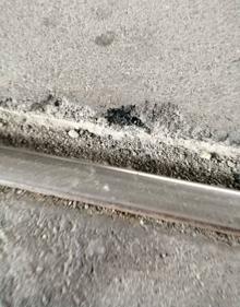 Imagen secundaria 2 - «Tengo la muñeca destrozada, todavía hoy sigo llorando»