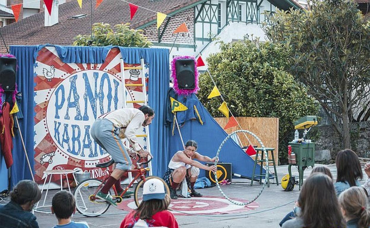 Circo, magia y teatro al aire libre para esta semana en Vitoria