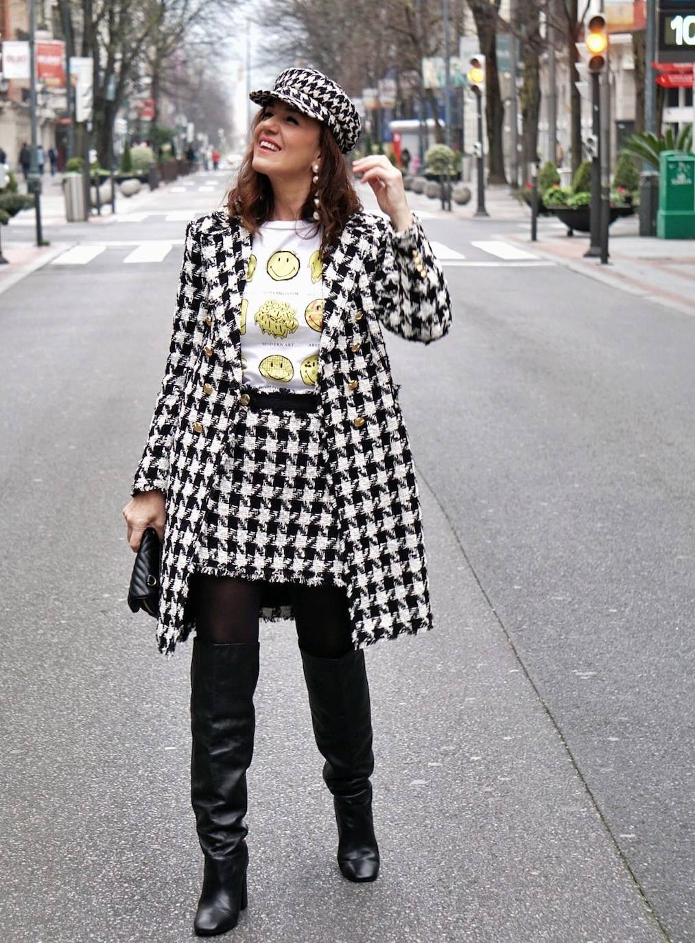 Fotos: Amaia, la periodista que no pasa desapercibida en Bilbao con sus looks asequibles y