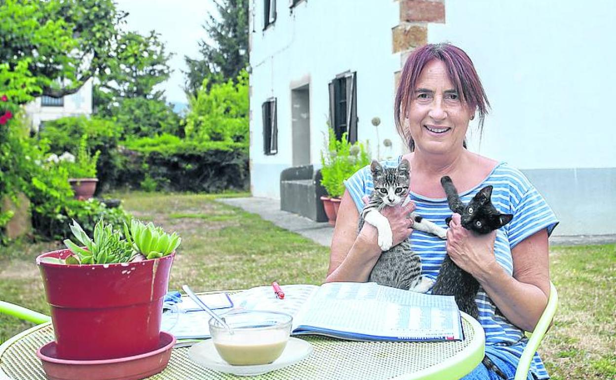 Asun Moro, en su casa de Vitoriano.