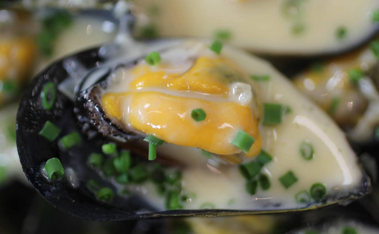 La receta de David de Jorge: mejillones al gorgonzola