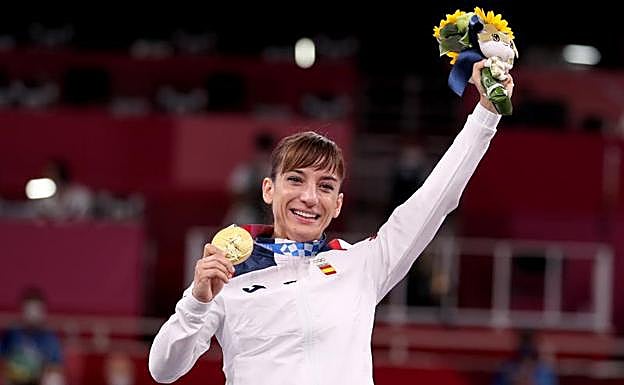 Sandra Sánchez gana el primer oro olímpico en kárate de la historia