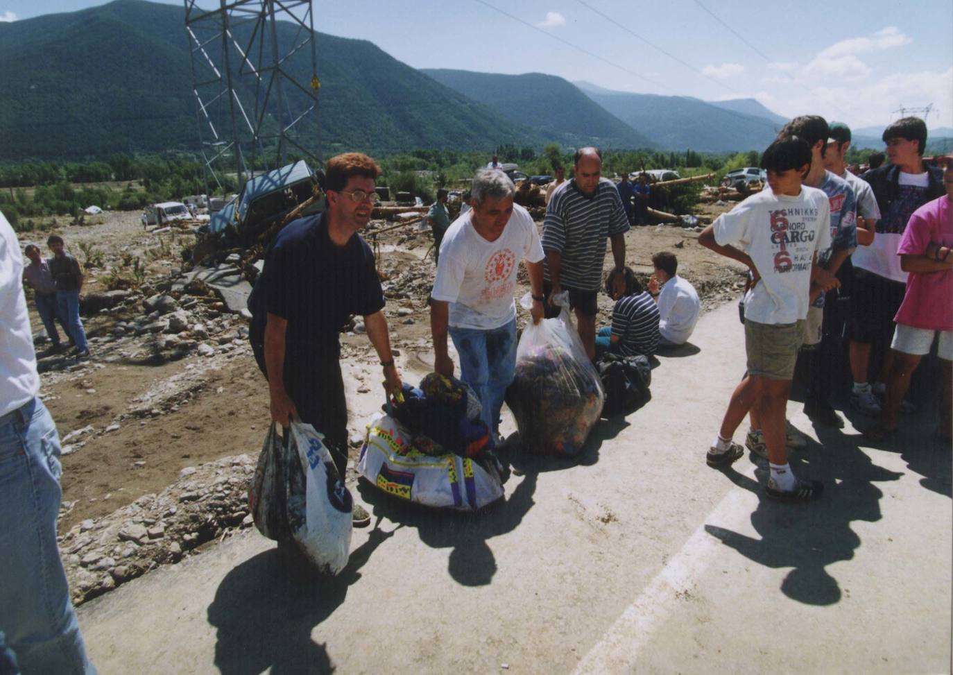 Fotos: El día que el agua se tragó un camping en Biescas