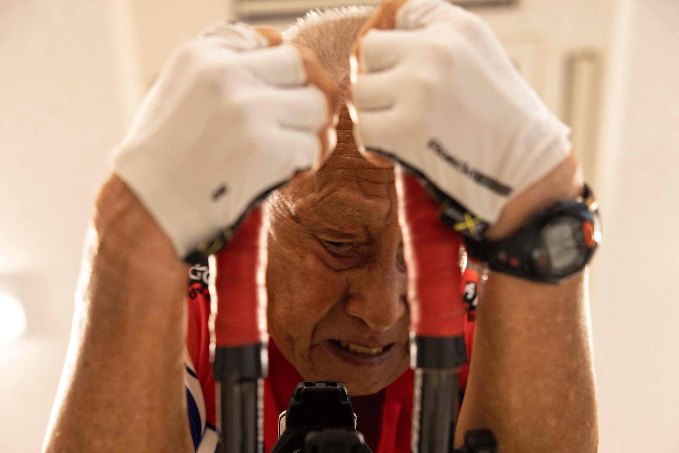 Fotos: Un japonés de 88 años está preparando el Ironman viendo los Juegos de Tokio