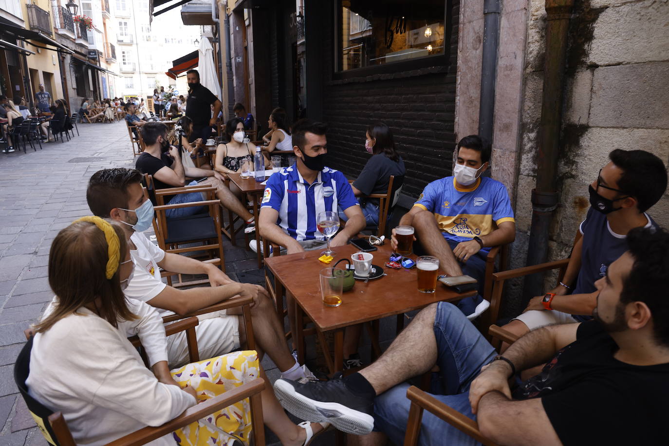 Fotos: El regreso de la afición a Mendizorroza, en imágenes