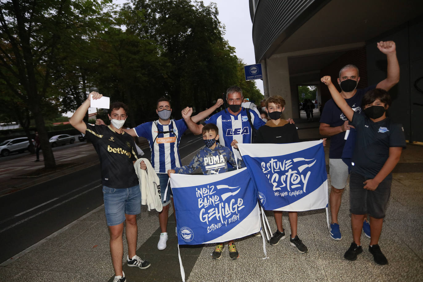 Fotos: El regreso de la afición a Mendizorroza, en imágenes