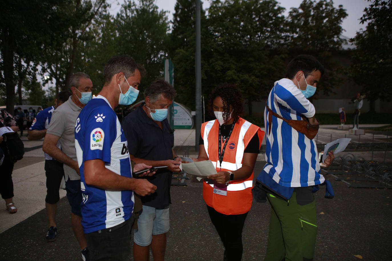 Fotos: El regreso de la afición a Mendizorroza, en imágenes