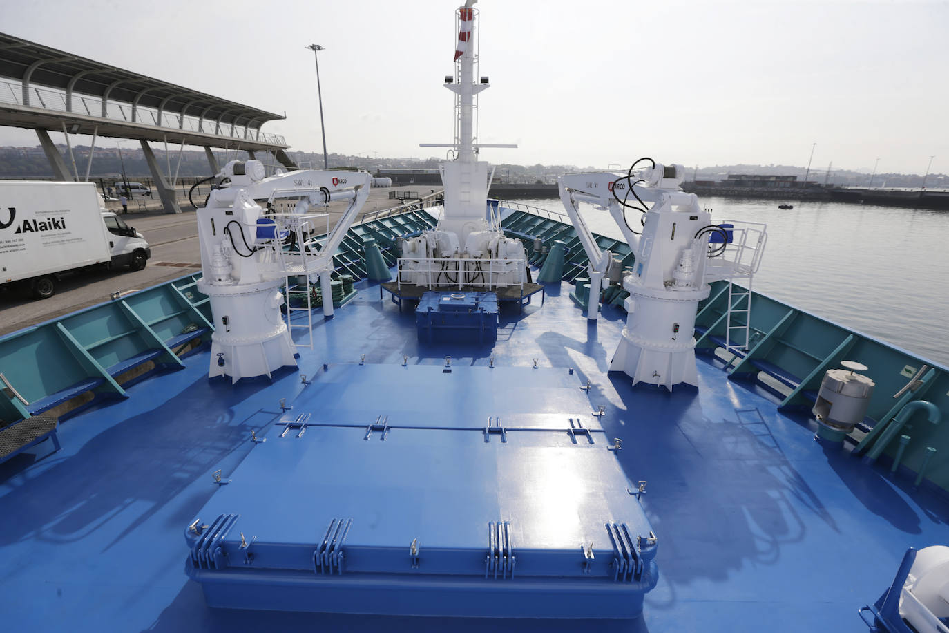 Fotos: Así es el atunero &#039;Juan Pablo II&#039; que Astilleros Muruetaha entregado en Getxo