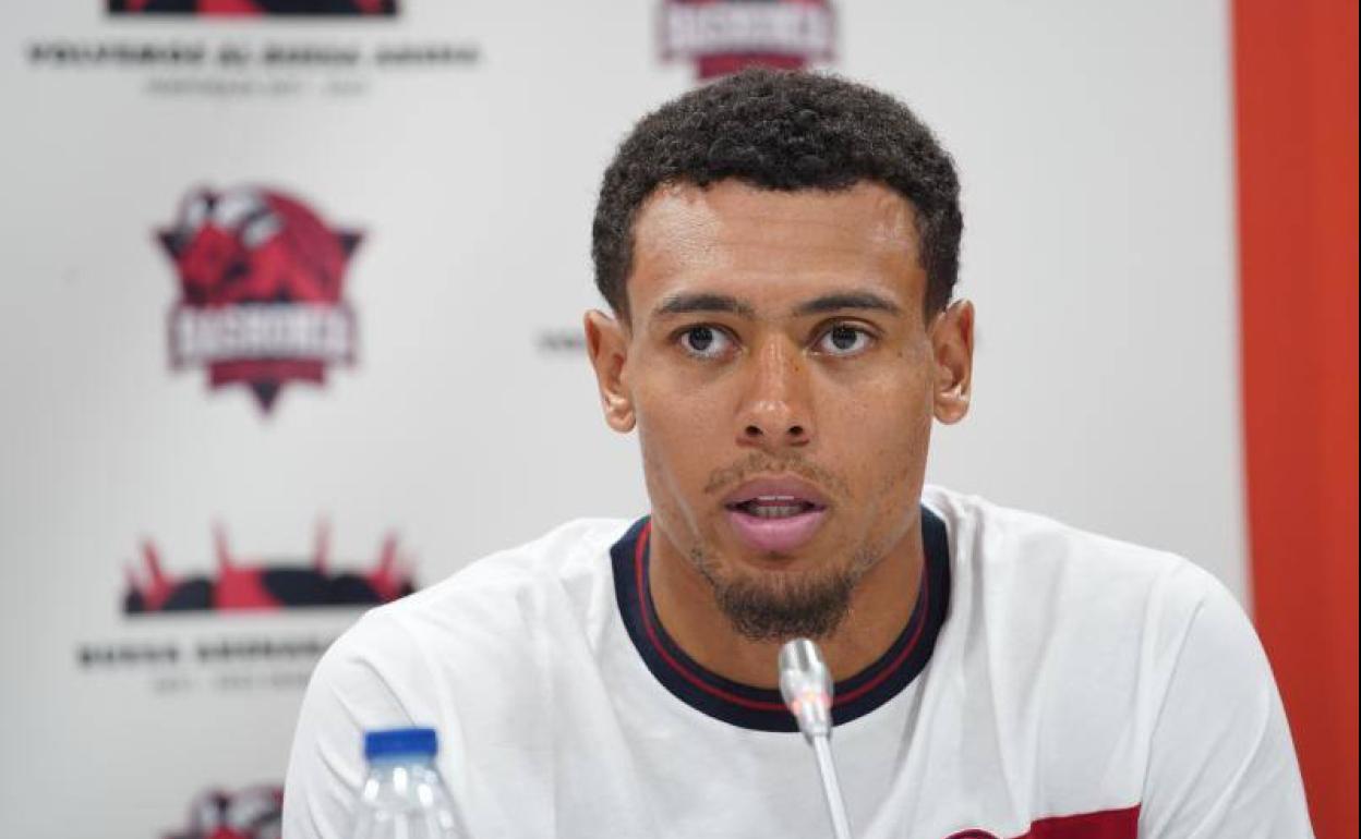 Baldwin portará el dorsal numero 5 que dejó vacante Jekiri