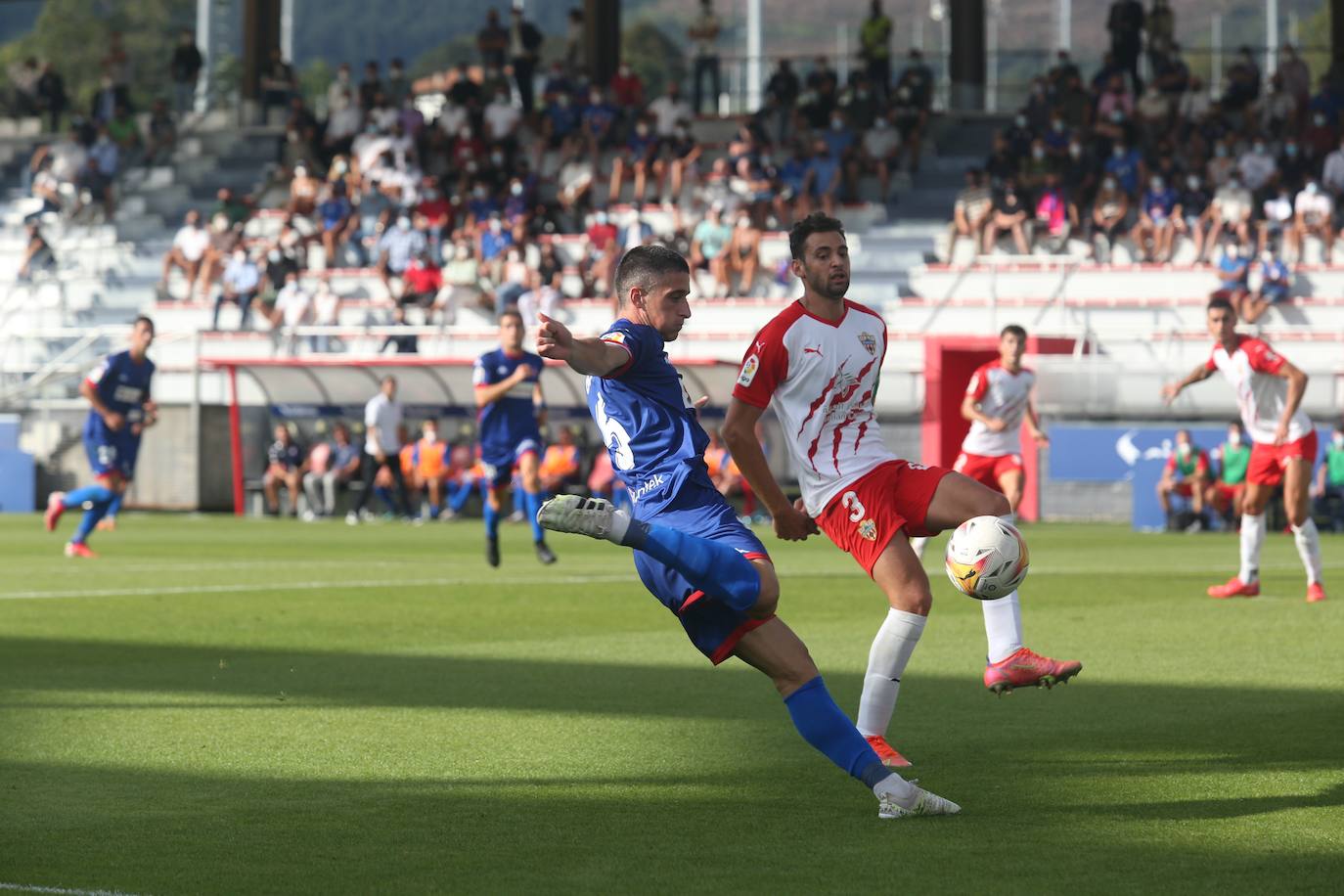 Fotos: Las imágenes del partido Amorebieta - Almería