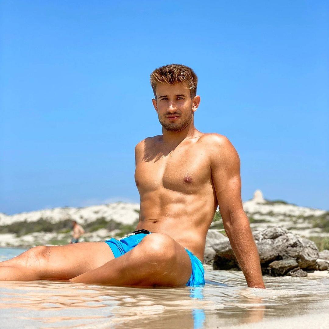 Fotos: El vitoriano Aitor Barredo se convierte en el hombre más guapo de España