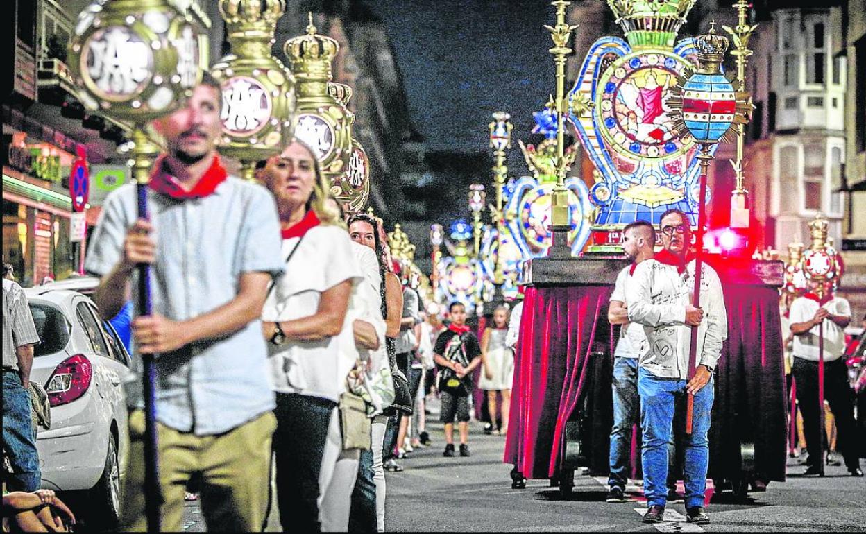 La Procesión de los Faroles salió por última vez en La Blanca de 2019