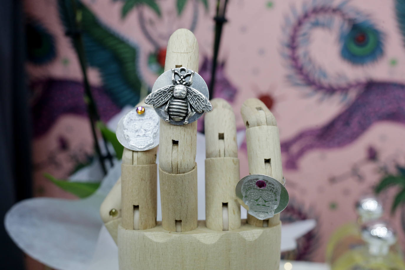 Fotos: Un templo de pendientes «cañeros» abre sus puertas en Las Arenas