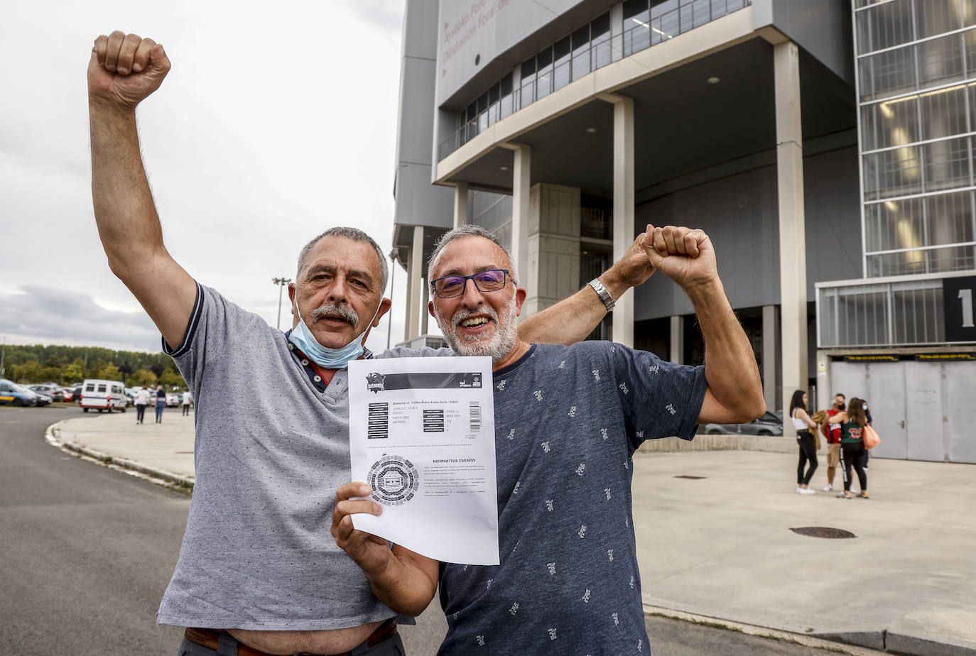 Fotos: El baskonismo regresa a las gradas del Buesa Arena