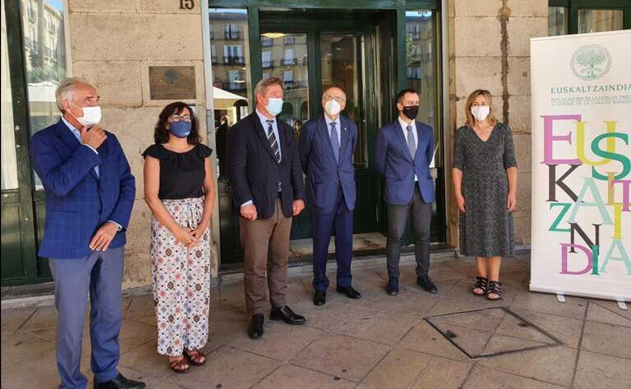 Euskaltzaindiak, Jaurlaritzak eta foru aldundiek hurrengo lau urteetarako esparru hitzarmena berritu dute