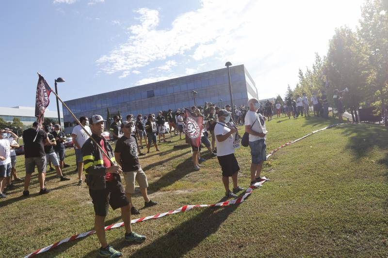 La plantilla de Tubacex secunda una huelga indefinida desde el 11 de febrero. 