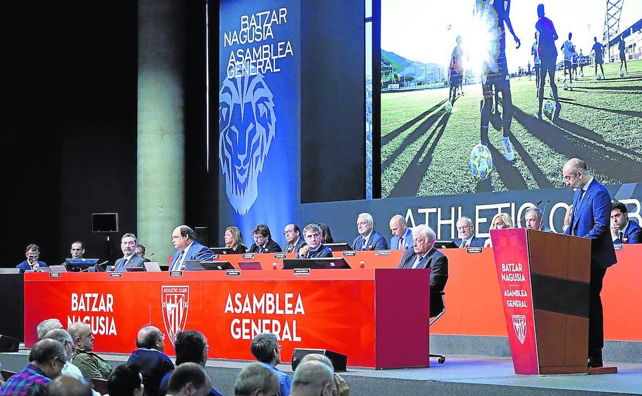 La actual junta afrontará su tercera y última asamblea ordinaria en un mes antes de las elecciones del próximo verano.