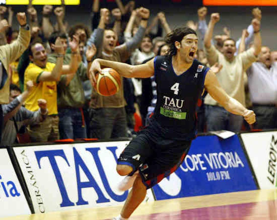 Scola celebra el pase a la Final Four de Moscú, donde vivió uno de sus mejores momentos como azulgrana.