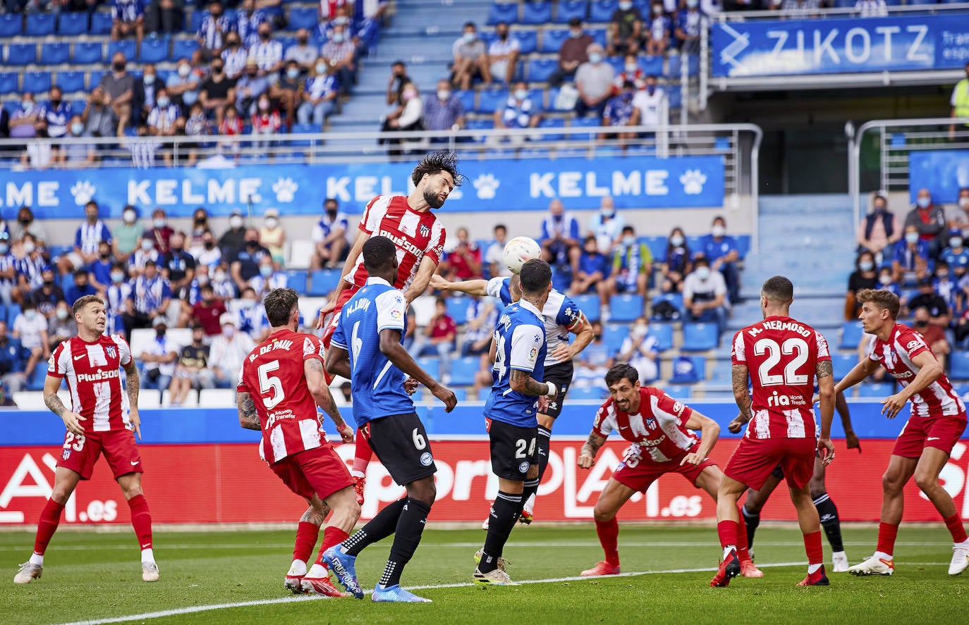 Fotos: Las mejores fotos del Alavés - Atlético de Madrid