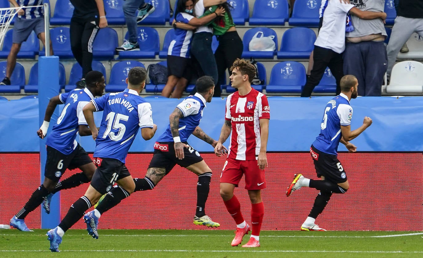 Fotos: Las mejores fotos del Alavés - Atlético de Madrid