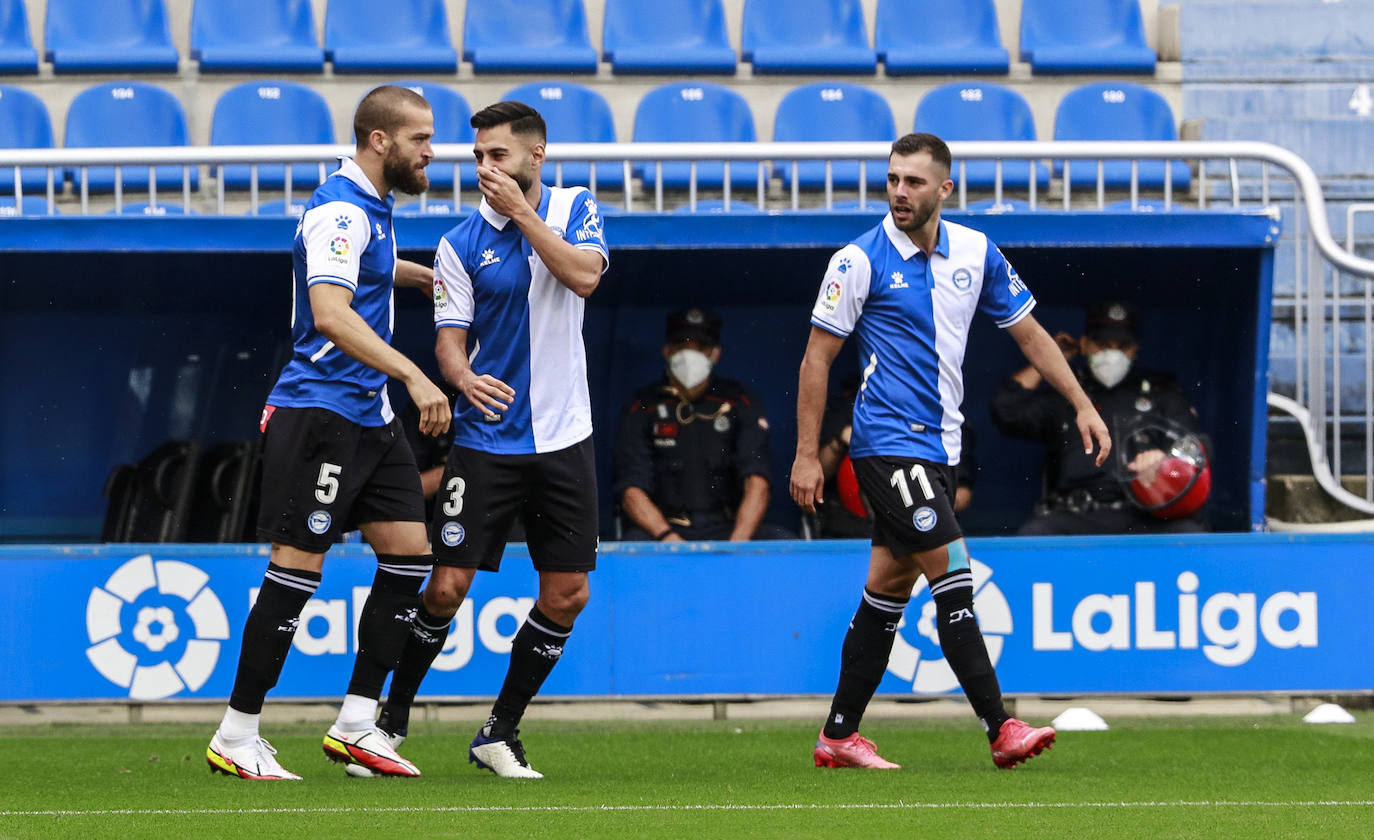 Fotos: Las mejores fotos del Alavés - Atlético de Madrid