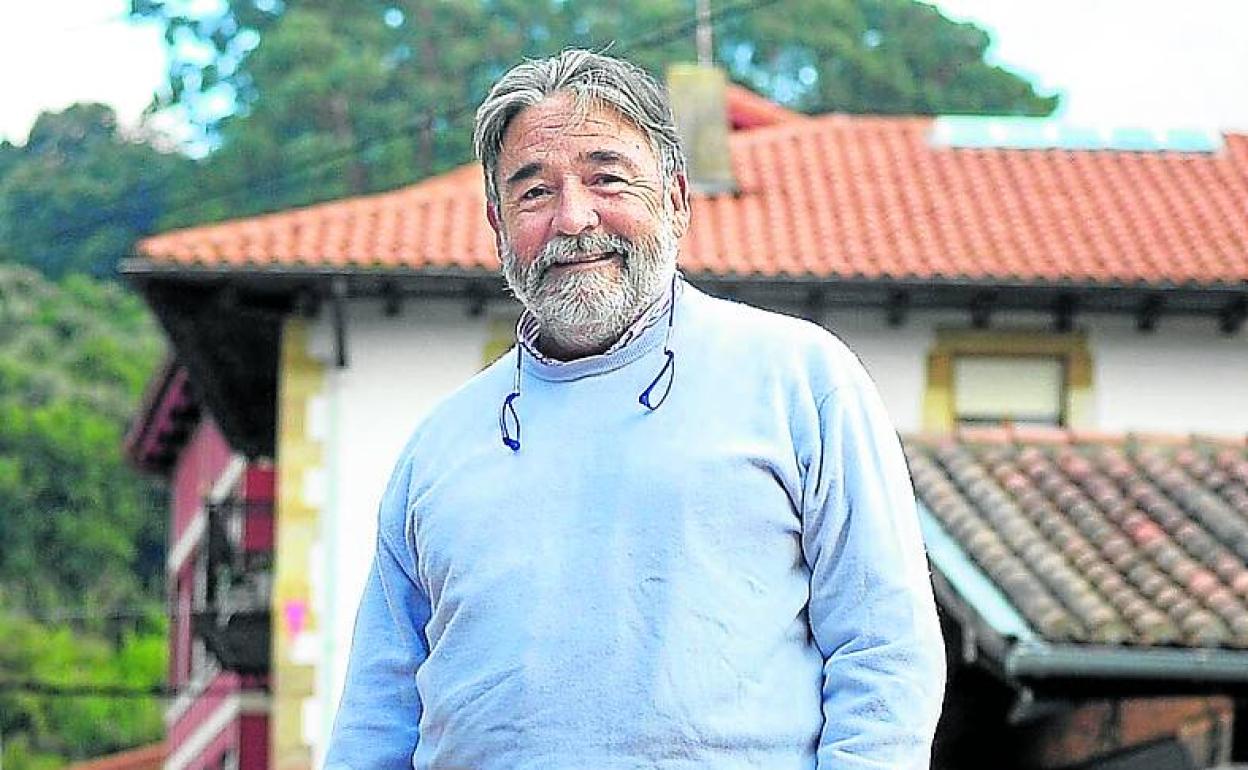 El escritor Miguel González San Martín. 