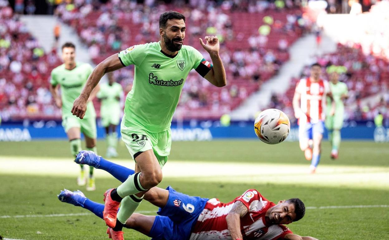 Balenziaga y Luis Suárez en el Wanda.