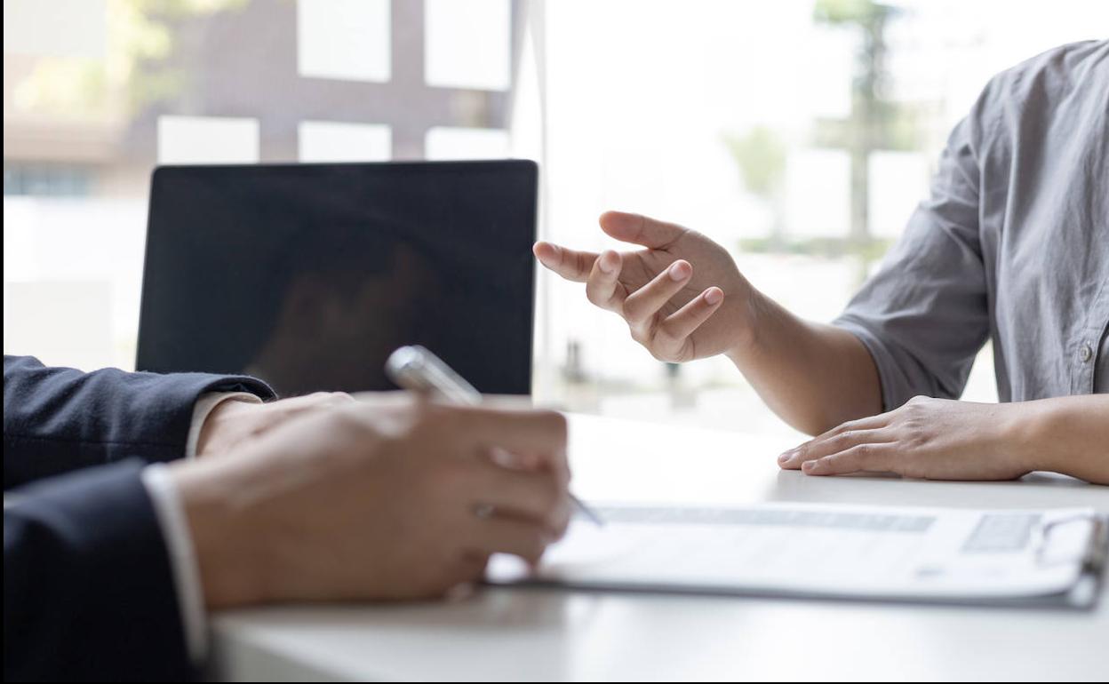 Durangaldeko Behargintzak laneratze zerbitzua eskaintzen die langabezian dauden pertsonei