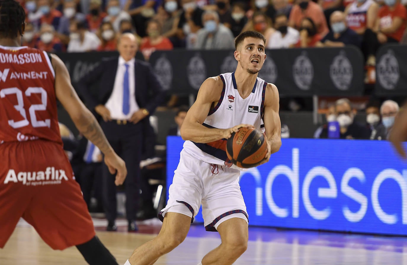 Fotos: Las mejores fotos del Manresa - Baskonia