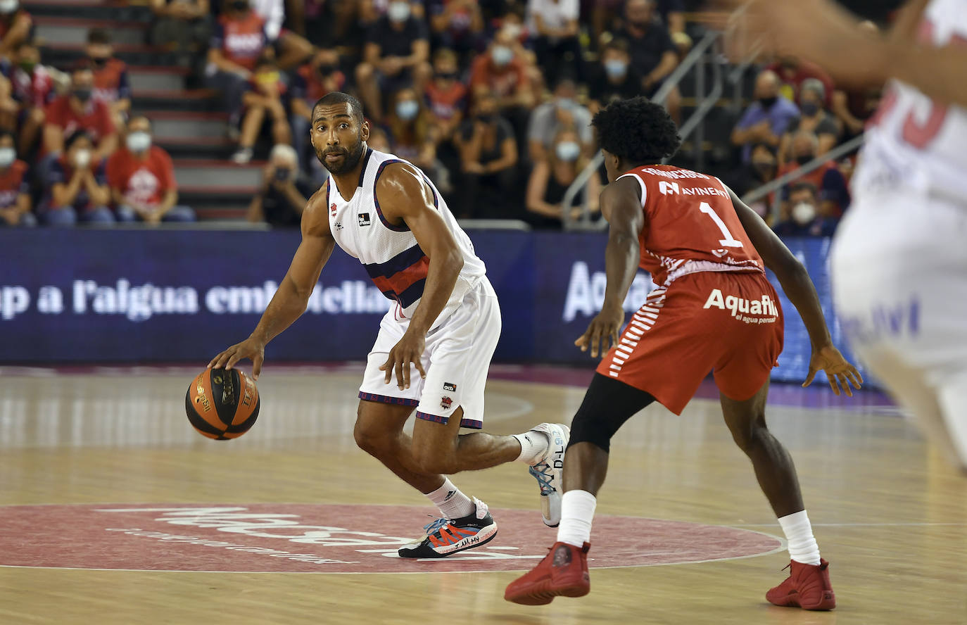 Fotos: Las mejores fotos del Manresa - Baskonia