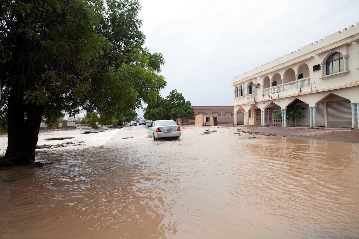 Fotos: Un ciclón provoca inundaciones en Omán