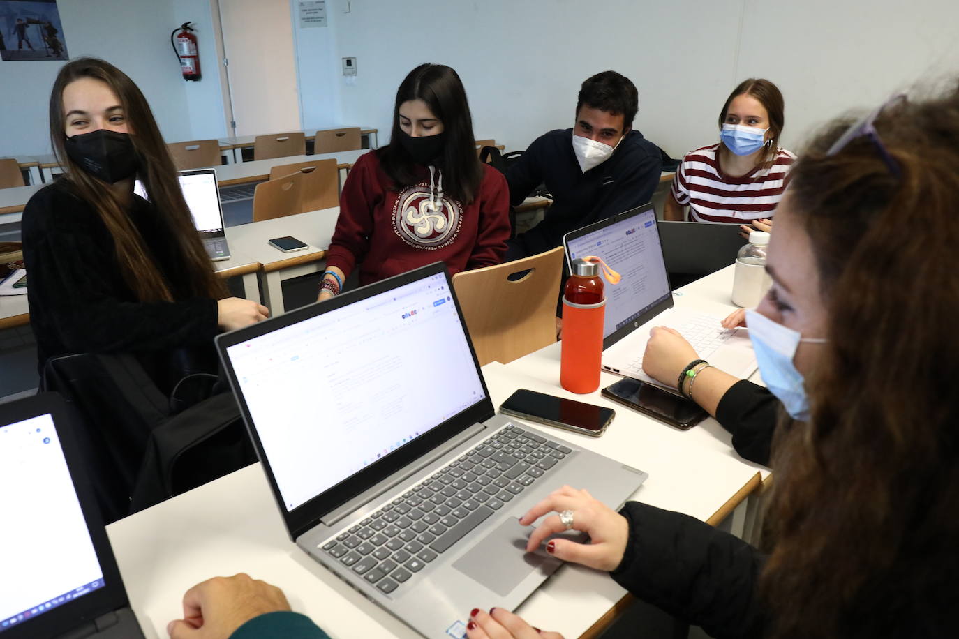 Fotos: Vuelta a la presencialidad en las universidades vascas