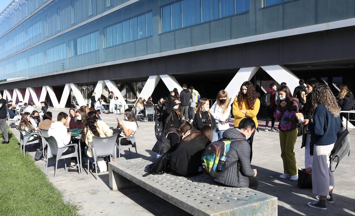 Fotos: Vuelta a la presencialidad en las universidades vascas