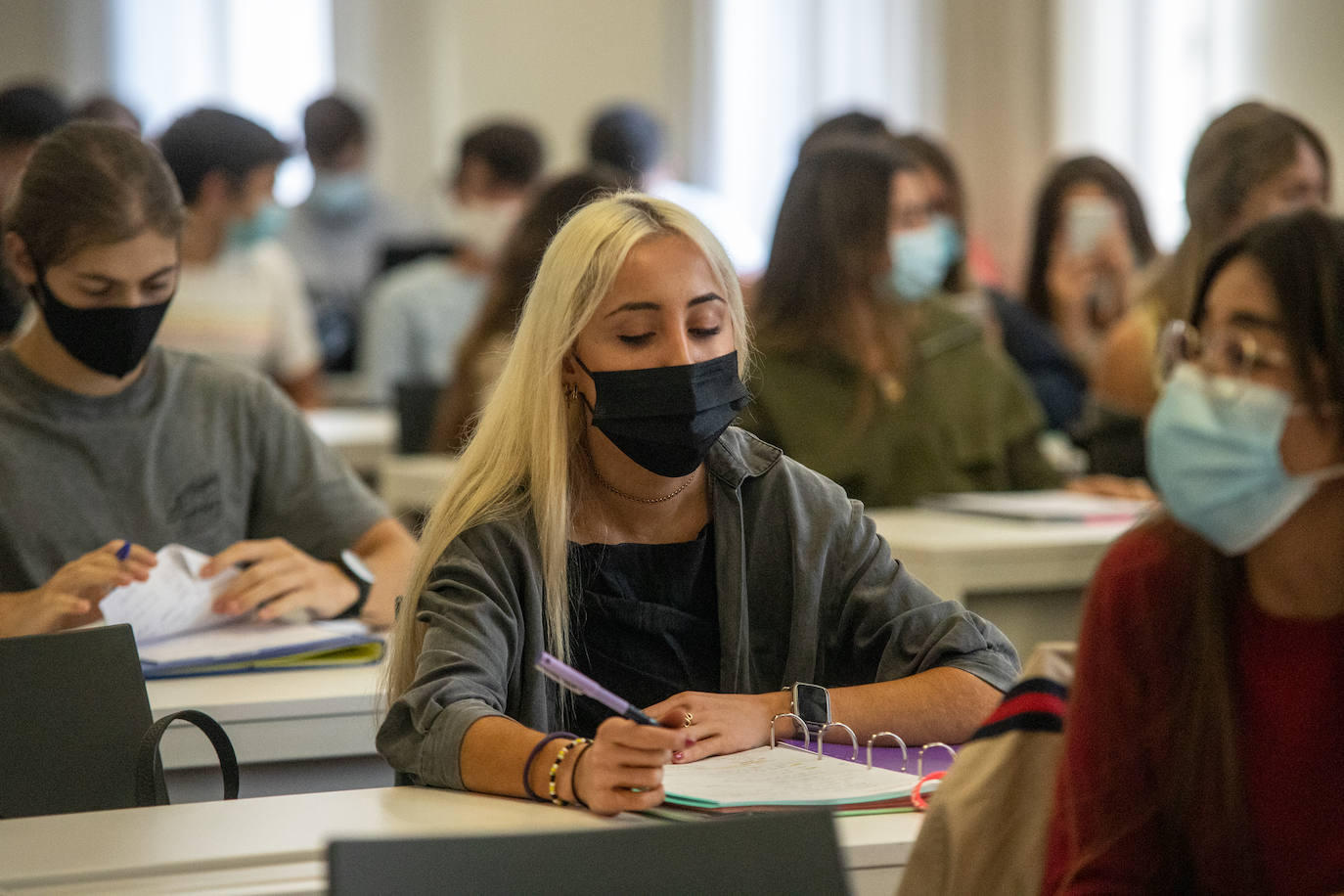 Fotos: Vuelta a la presencialidad en las universidades vascas