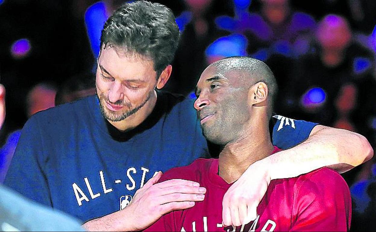 Pau Gasol y Kobe Bryant.